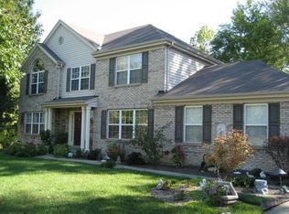 3766 Amberwood Ct, Amelia, OH 45102