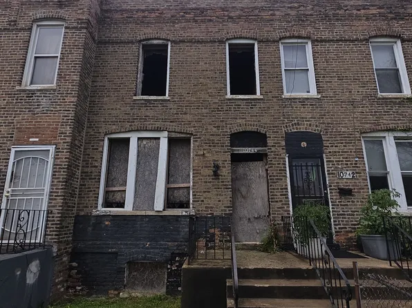10744 S Langley Ave, Chicago, IL 60628