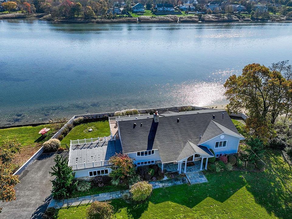 1st image of 2 Southland Drive