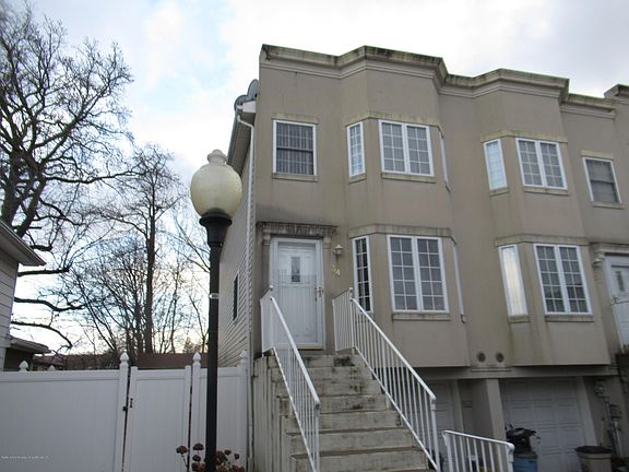 5th image of 34 Judith Ct #1