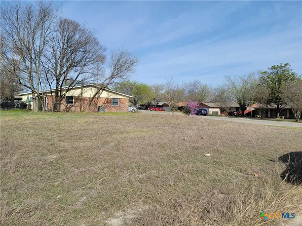 1506 Leader Dr, Killeen, TX 76549