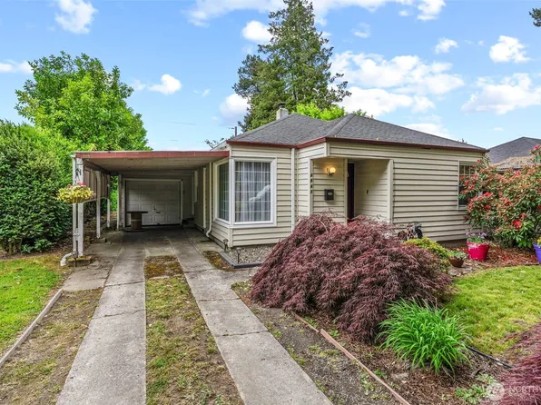 2945 Louisiana St, Longview, WA 98632