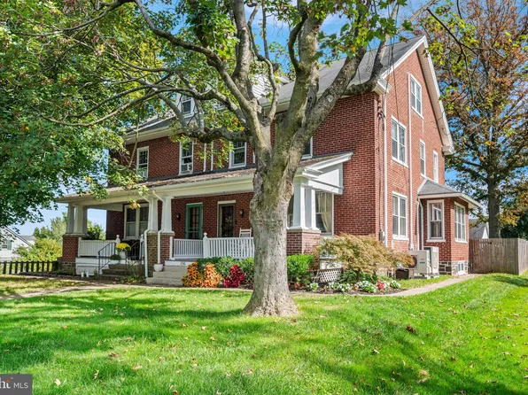 356 Maple Ave, Harleysville, PA 19438