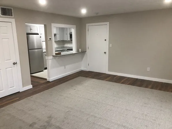 777 Main St #B11, Dennis, MA 02638