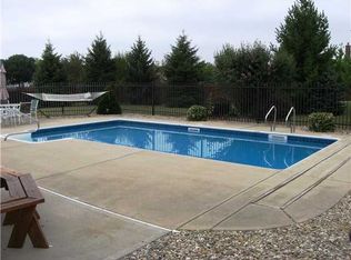 1454 Pippin Ct, Avon, IN 46123