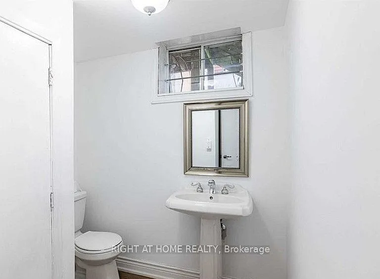 133 Letitia St — Photo 3