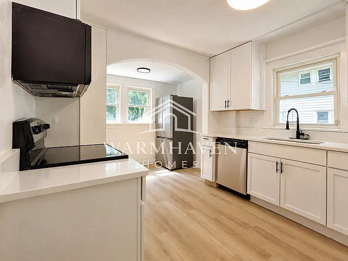 3 bed, 1.0 bath, 1445 sqft, $1,395 — Photo 4