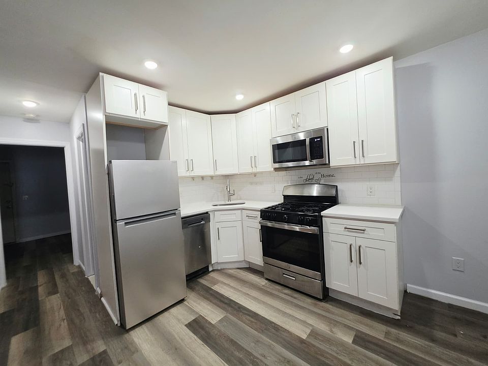 1st image of 116 Atlantic St #1B