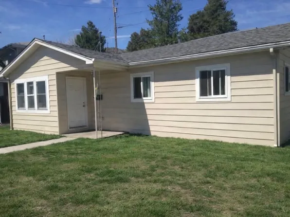 320 Goldco Cir, Golden, CO 80403