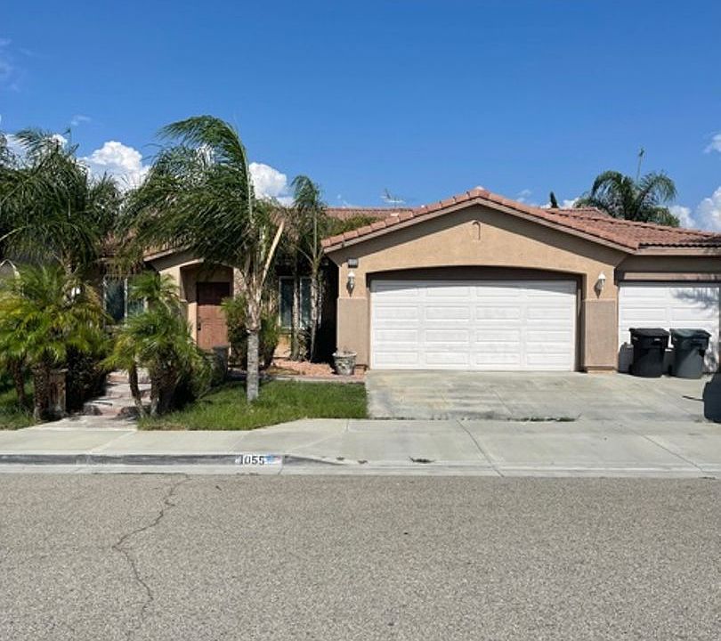 2nd image of 1055 Sundew Way