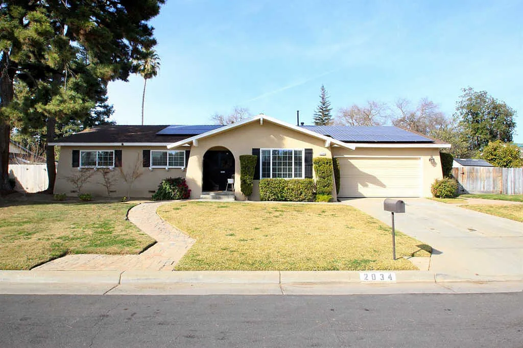 2034 W Tenaya Way photo 1