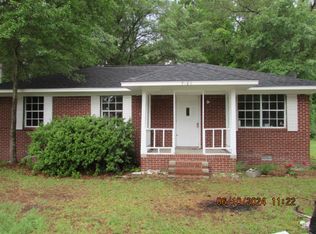 2180 Avenue A, Mayesville, SC 29104