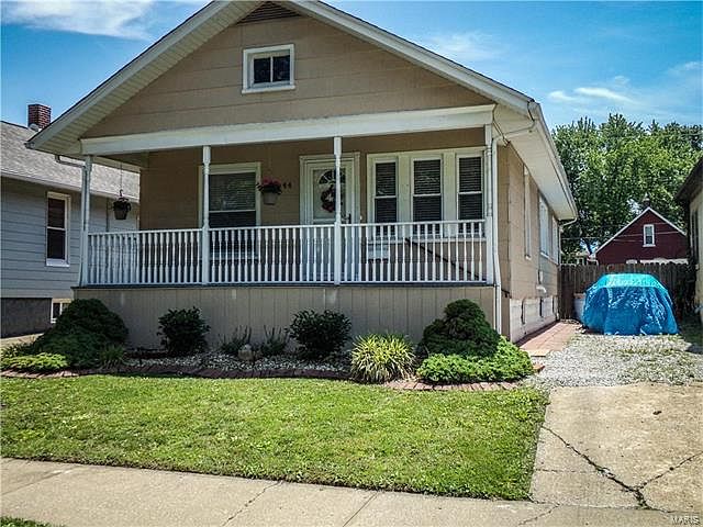 1st image of 2444 Delmar Ave