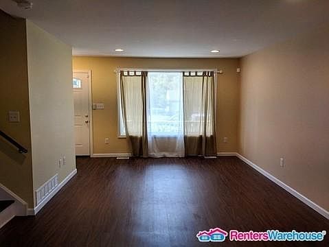 2nd image of 209 Chatham Rd