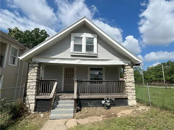 3902 Wabash Ave, Kansas City, MO 64130