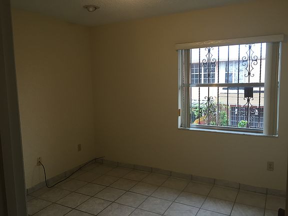 Bedroom 2-1