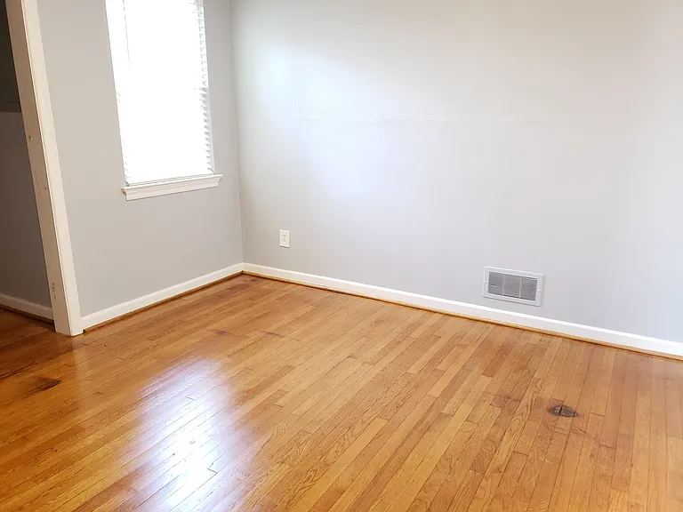 8705 Granby St — Photo 26