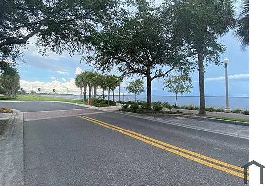 2 bed, 910 sqft, $1,158 — Photo 3