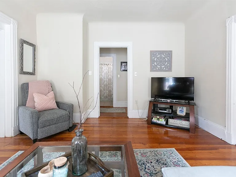 67 Avon St #2 — Photo 16