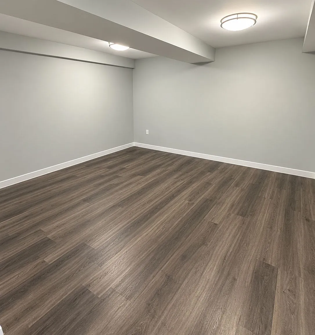 1 bed, $1,718 — Photo 2