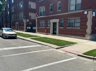 7008 S Chappel Ave #2R, Chicago, IL 60649