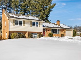 1200 Club Rd, Waynesboro, VA 22980