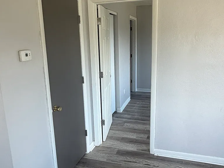 2628 Saint Charles Ave #2 — Photo 12