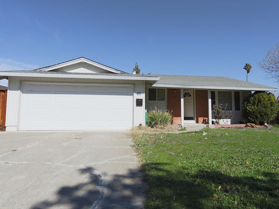 1st image of 6220 Hokett Way