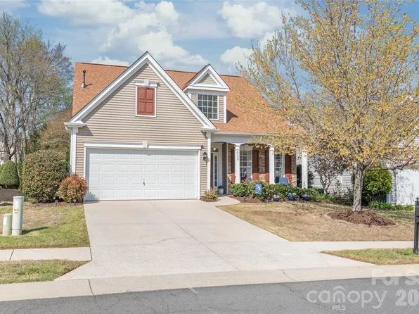 9150 Beaver Brook Way, Charlotte, NC 28277