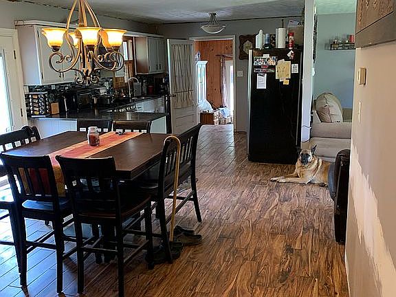5th image of 429 Faye Dr
