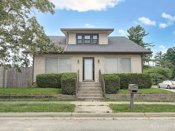 225 Ackton St, Lewisburg, OH 45338