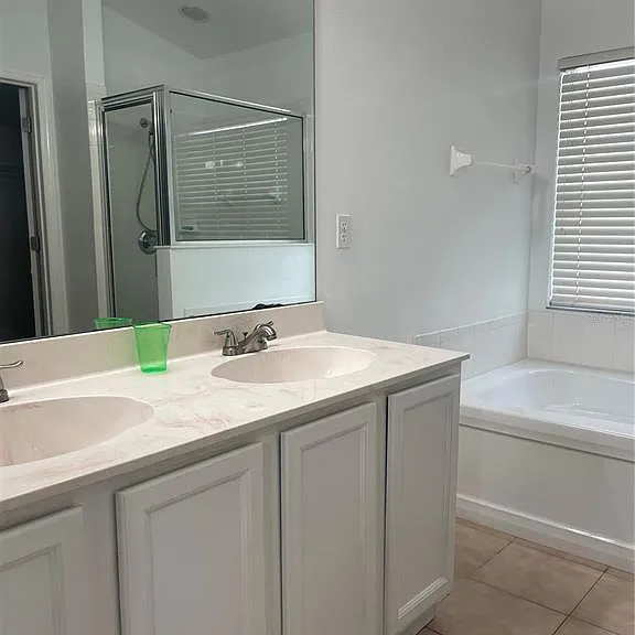 5418 Frederick Lake Dr — Photo 11