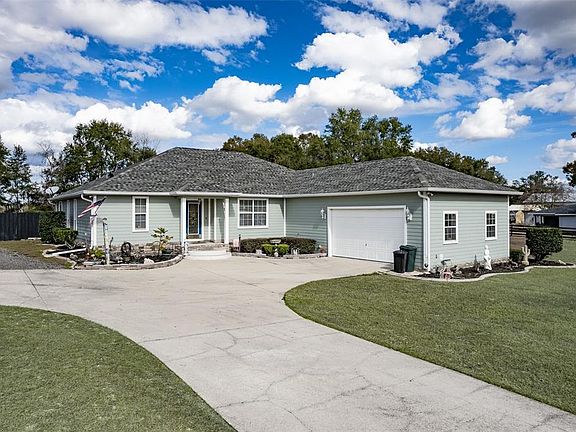 2nd image of 2563 SE 156th Place Rd