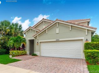 5895 SE Crooked Oak Ave, Hobe Sound, FL 33455