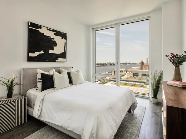 606 West 30th Street 47G image 3 of 20
