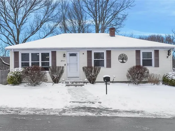 4 Clark St, North Providence, RI 02911