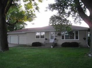 410 Grove St, Prophetstown, IL 61277