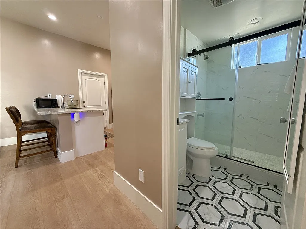 1 bed, 500 sqft, $2,580 — Photo 4