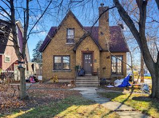 1020 Black Rd, Joliet, IL 60435