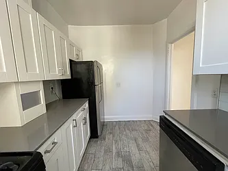 Rented by Hillel Realty Group