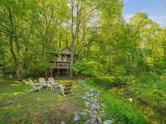 3rd image of 459 Mill Stone Mountain Ln