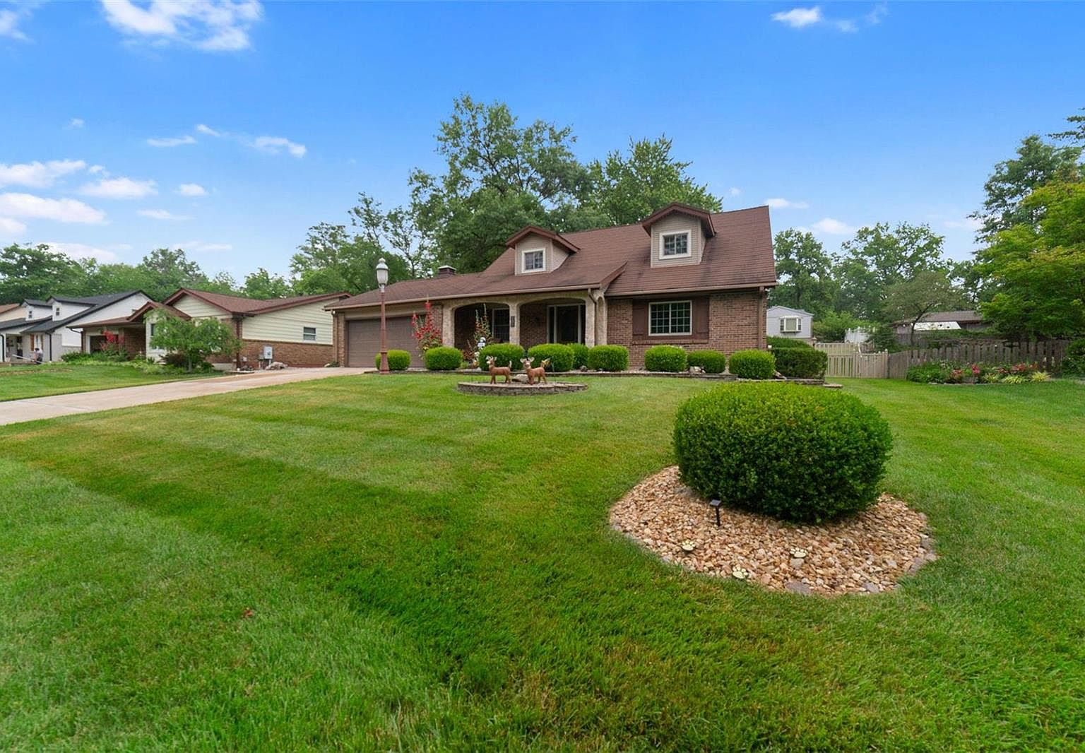 139 Country Creek Ct, Ballwin, MO 63011 Zillow