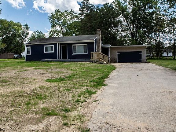 3rd image of 315 Granger Way
