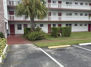 4140 NW 44th Ave APT 411, Lauderdale Lakes, FL 33319