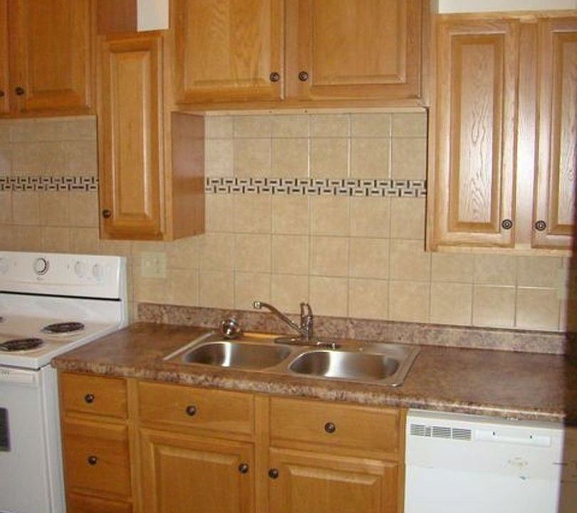 2nd image of 2609 Avenue L APT 7