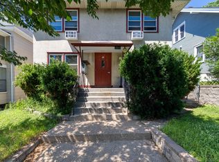 1875 Minnehaha Ave W, Saint Paul, MN 55104