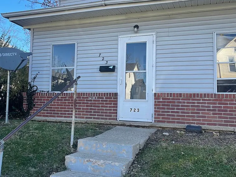 723-725 S 5th- HBS — Photo 1