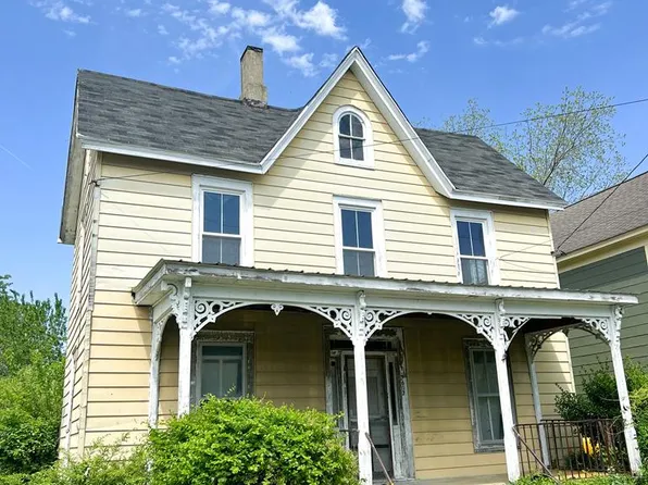 607 Randolph Ave, Cape Charles, VA 23310