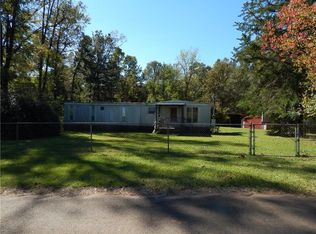 735 Quiet Cove Rd, Florien, LA 71429