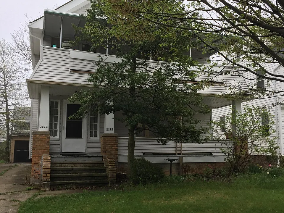 2179 Wyandotte Ave #DOWNSTAIRS